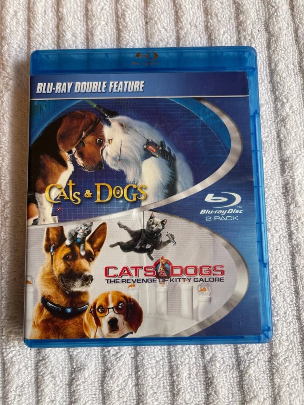 Cats & Dogs / Cats & Dogs: Revenge of Kitty Galore ~Double Feature (Blu-ray)